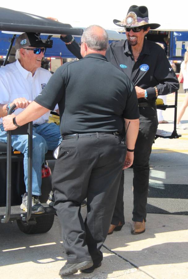 Attached picture IMG_0413 Richard Petty.JPG